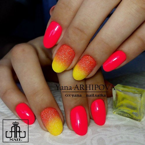 Яркий маникюр — оригинальные идеи дизайна ногтей в насыщенных оттенках
