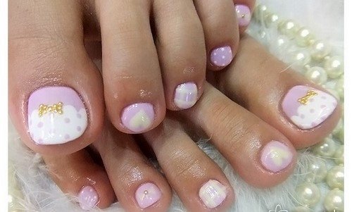 Модный педикюр. Красивые идеи современного нейл-арта